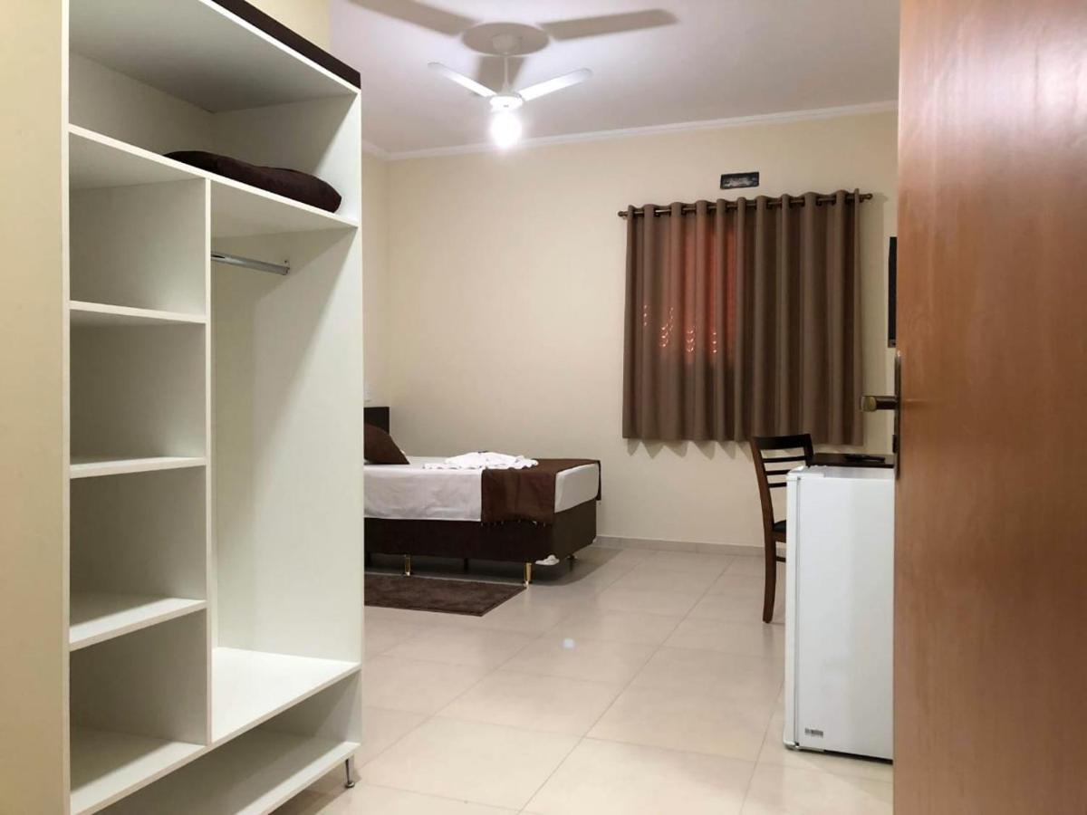 Hotel Martins Pouso Alegre Bagian luar foto